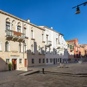 residenza-venezia.hotelinveneto.com/