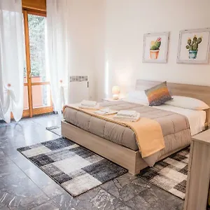 gabrielli-rooms-apartments-maroncelli.hotelinveneto.com/